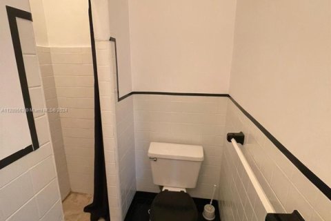 Copropriété à vendre à Miami Beach, Floride: 18.58 m2 № 1977991 - photo 8