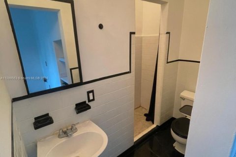 Copropriété à vendre à Miami Beach, Floride: 18.58 m2 № 1977991 - photo 9