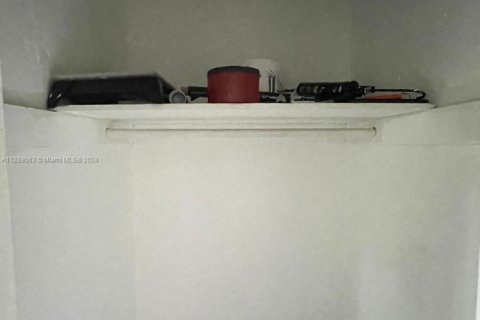 Copropriété à vendre à Miami Beach, Floride: 18.58 m2 № 1977991 - photo 5