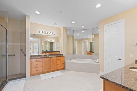 Condo in Osprey, Florida, 3 bedrooms  № 2210708 - photo 30