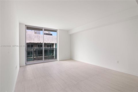 Copropriété à louer à Miami, Floride: 1 chambre, 80.08 m2 № 2171419 - photo 16