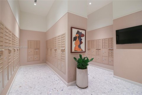 Copropriété à louer à Miami, Floride: 1 chambre, 80.08 m2 № 2171419 - photo 7
