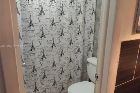 Copropriété à vendre à Miami, Floride: 2 chambres, 74.32 m2 № 1999599 - photo 8