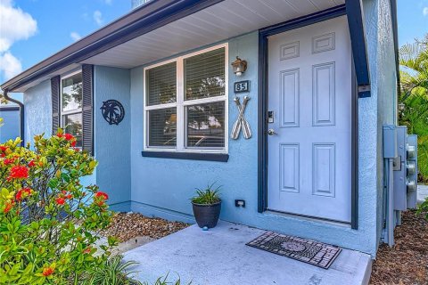 Condo in New Smyrna Beach, Florida, 2 bedrooms  № 1903965 - photo 11