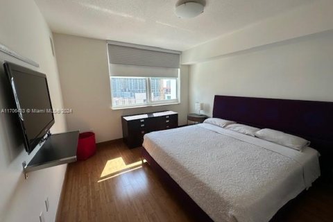 Condominio en venta en Miami, Florida, 2 dormitorios, 97.64 m2 № 1937810 - foto 11