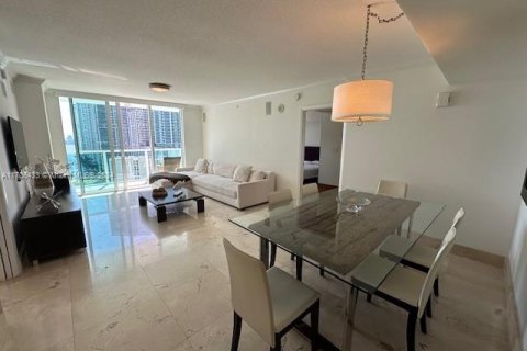 Condominio en venta en Miami, Florida, 2 dormitorios, 97.64 m2 № 1937810 - foto 1