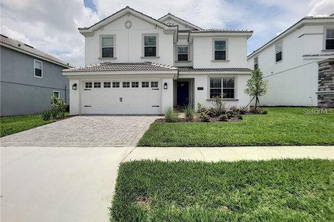 Casa en venta en Davenport, Florida, 6 dormitorios, 310.2 m2 № 1572756 - foto 1