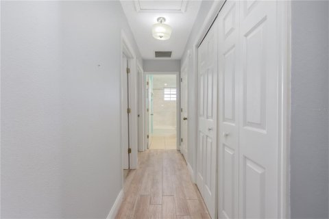 Dúplex en venta en DeLand, Florida, 3 dormitorios, 182 m2 № 2383584 - foto 22