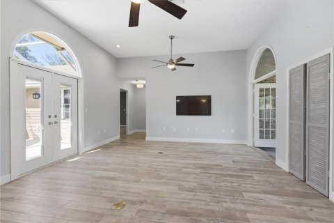 Dúplex en venta en DeLand, Florida, 3 dormitorios, 182 m2 № 2383584 - foto 6