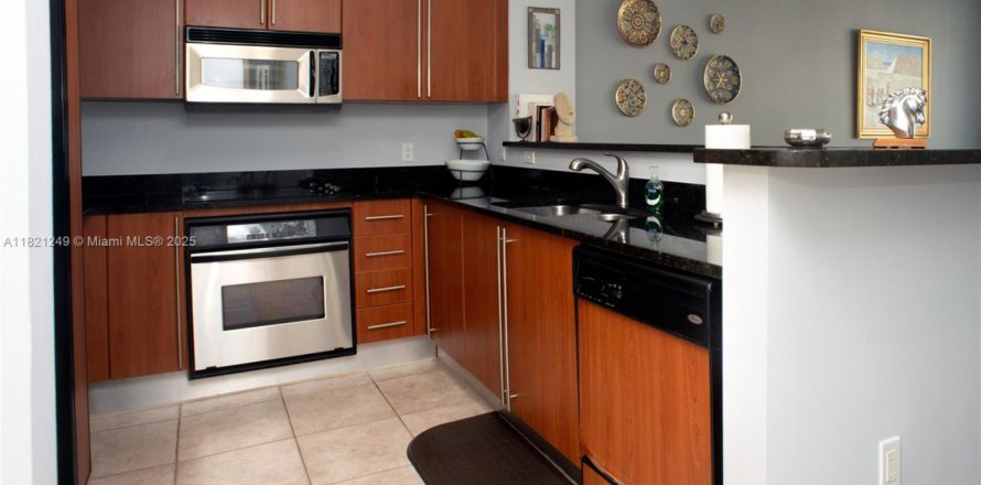 Condo in West Palm Beach, Florida, 1 bedroom  № 1781571