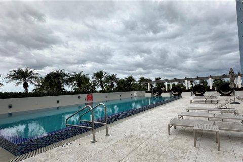 Condo in West Palm Beach, Florida, 1 bedroom  № 1781571 - photo 22