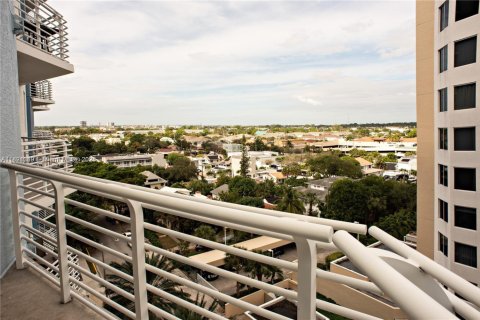 Condo in West Palm Beach, Florida, 1 bedroom  № 1781571 - photo 8