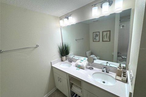 Condominio en alquiler en Kissimmee, Florida, 2 dormitorios, 111.11 m2 № 1910512 - foto 17