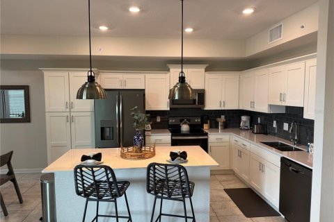 Condominio en alquiler en Kissimmee, Florida, 2 dormitorios, 111.11 m2 № 1910512 - foto 9