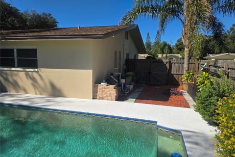 Villa ou maison à vendre à Clearwater, Floride: 3 chambres, 165.09 m2 № 2430598 - photo 11