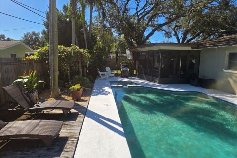Villa ou maison à vendre à Clearwater, Floride: 3 chambres, 165.09 m2 № 2430598 - photo 12