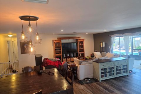 Villa ou maison à vendre à Clearwater, Floride: 3 chambres, 165.09 m2 № 2430598 - photo 9