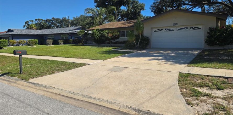 Villa ou maison à Clearwater, Floride 3 chambres, 165.09 m2 № 2430598