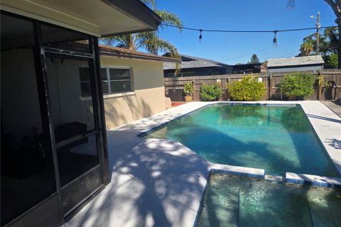 Villa ou maison à vendre à Clearwater, Floride: 3 chambres, 165.09 m2 № 2430598 - photo 10