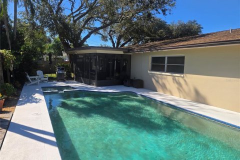 Villa ou maison à vendre à Clearwater, Floride: 3 chambres, 165.09 m2 № 2430598 - photo 13