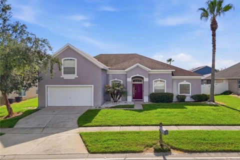 House in Davenport, Florida 5 bedrooms, 263.66 sq.m. № 2283915