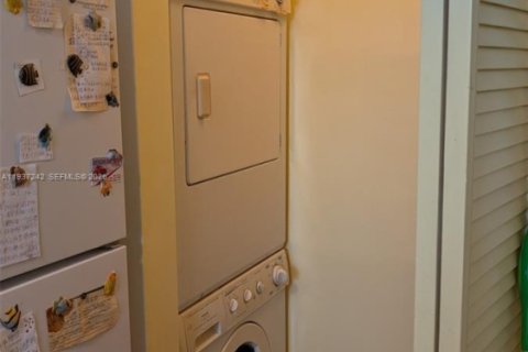 Купить кондоминиум в Лодерхилл, Флорида 2 спальни, 101.45м2, № 2152596 - фото 26