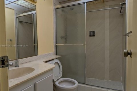 Купить кондоминиум в Лодерхилл, Флорида 2 спальни, 101.45м2, № 2152596 - фото 21