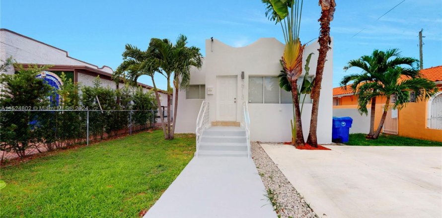 Commercial property in Miami, Florida 337.24 sq.m. № 2090261