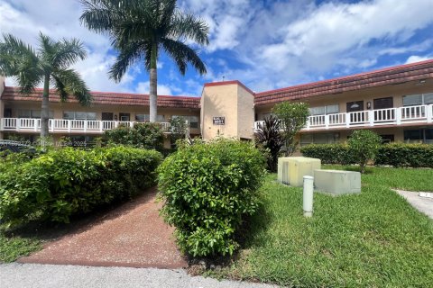Condo in Sunrise, Florida, 1 bedroom  № 2021710