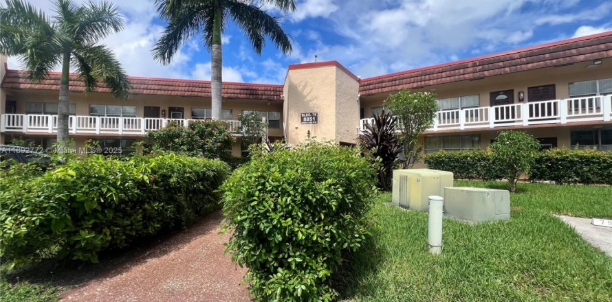 Condo in Sunrise, Florida, 1 bedroom  № 2021710