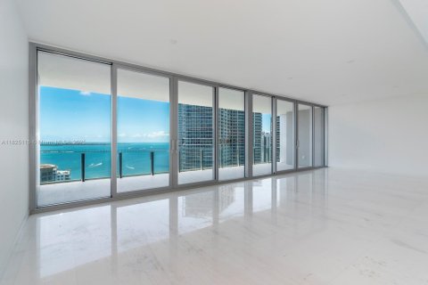 Condo in Miami, Florida, 3 bedrooms  № 1938225 - photo 6