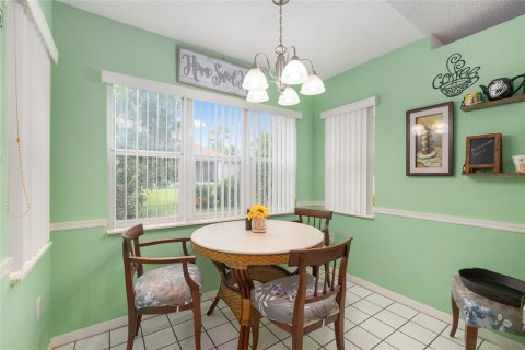 House in Ocala, Florida 2 bedrooms, 123.84 sq.m. № 2116422 - photo 14