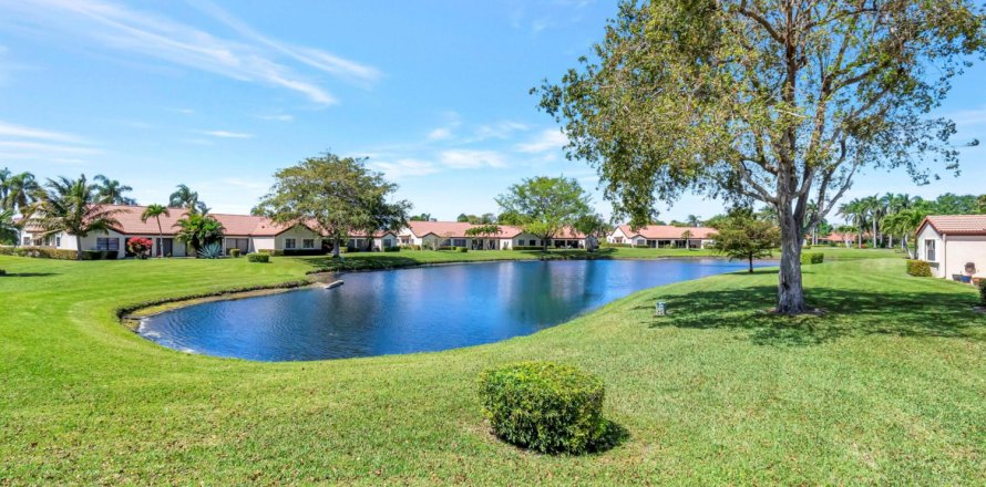 Villa ou maison à Boynton Beach, Floride 2 chambres, 120.68 m2 № 1061247
