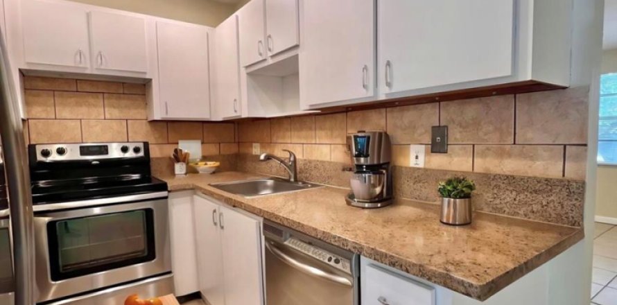 Condo in West Palm Beach, Florida, 3 bedrooms № 2247825