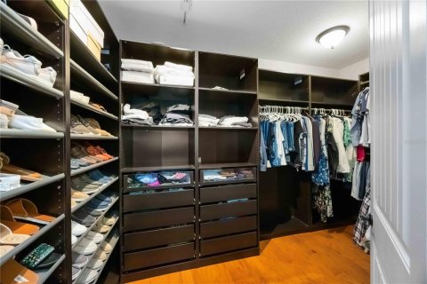 Купить виллу или дом в Брейдентон, Флорида 9 комнат, 345.32м2, № 2094041 - фото 16