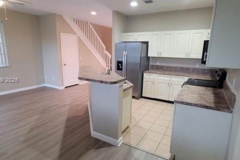 Touwnhouse à vendre à Riviera Beach, Floride: 3 chambres, 128.21 m2 № 1990531 - photo 1