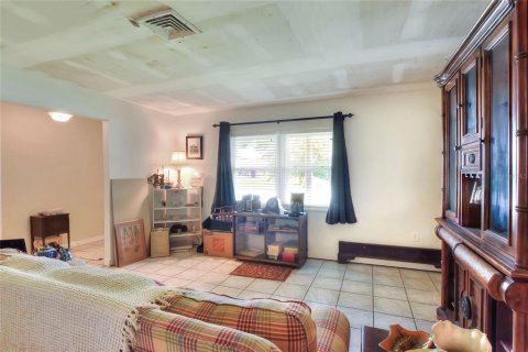 Casa en venta en Lakeland, Florida, 3 dormitorios, 171.87 m2 № 1916160 - foto 14