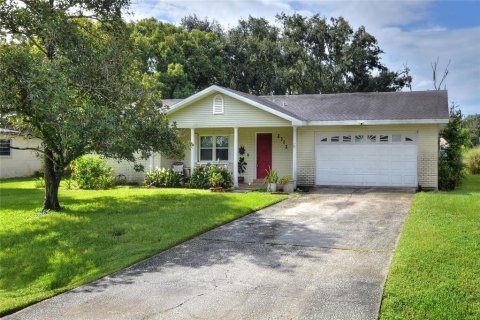 Casa en venta en Lakeland, Florida, 3 dormitorios, 171.87 m2 № 1916160 - foto 1