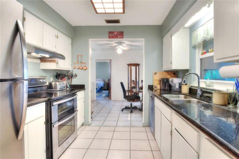Casa en venta en Lakeland, Florida, 3 dormitorios, 171.87 m2 № 1916160 - foto 18