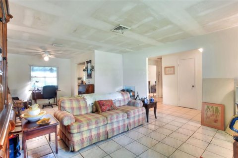 Casa en venta en Lakeland, Florida, 3 dormitorios, 171.87 m2 № 1916160 - foto 8
