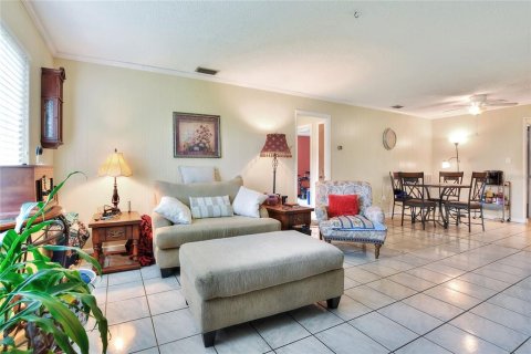 Casa en venta en Lakeland, Florida, 3 dormitorios, 171.87 m2 № 1916160 - foto 12