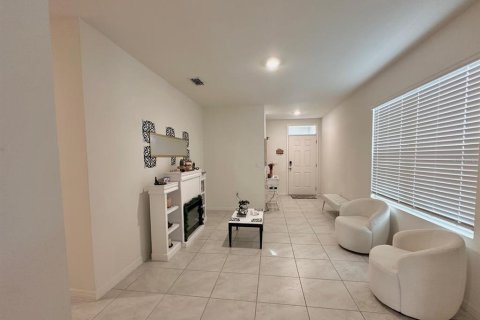 Villa ou maison à vendre à DeLand, Floride: 3 chambres, 140.84 m2 № 2415073 - photo 3