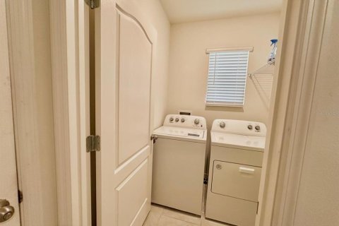 Villa ou maison à vendre à DeLand, Floride: 3 chambres, 140.84 m2 № 2415073 - photo 16