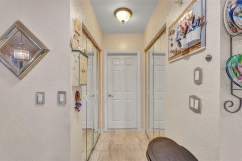House in Port Charlotte, Florida 3 bedrooms, 156.63 sq.m. № 1881026 - photo 8
