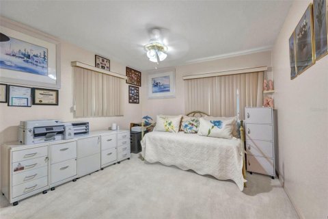 House in Port Charlotte, Florida 3 bedrooms, 156.63 sq.m. № 1881026 - photo 12