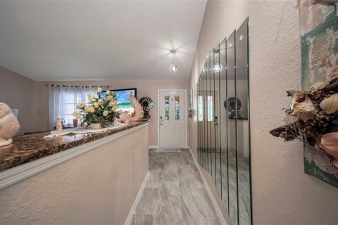 House in Port Charlotte, Florida 3 bedrooms, 156.63 sq.m. № 1881026 - photo 28