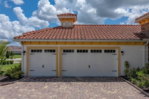 Casa en venta en Dade City, Florida, 4 dormitorios, 319.58 m2 № 1893915 - foto 6