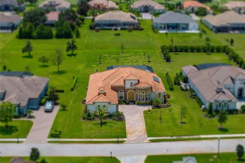 Casa en venta en Dade City, Florida, 4 dormitorios, 319.58 m2 № 1893915 - foto 11