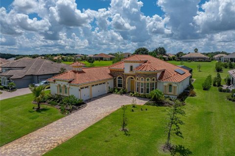 Casa en venta en Dade City, Florida, 4 dormitorios, 319.58 m2 № 1893915 - foto 16