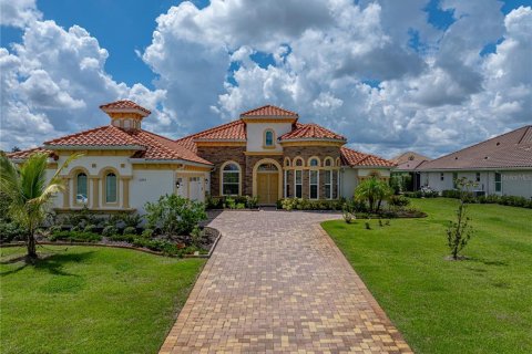 Casa en venta en Dade City, Florida, 4 dormitorios, 319.58 m2 № 1893915 - foto 2